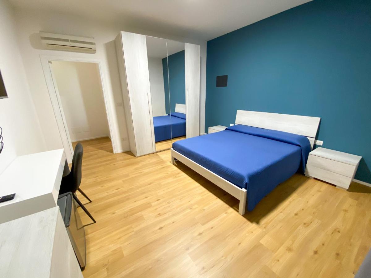 The Shell Guest House Алгеро Екстериор снимка